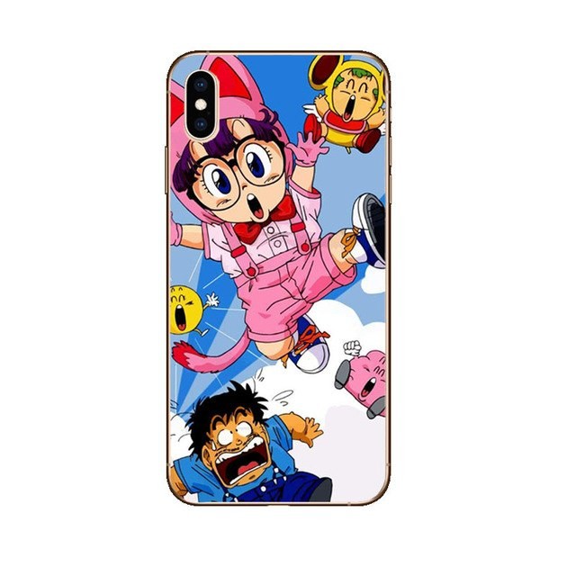 funda iphone arale con varios personajes anime